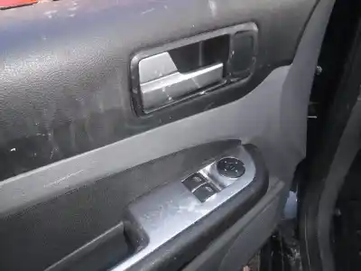 Veicolo di demolizione ford focus lim. (cb4) titanium dell'anno 2010 alimentato g8db