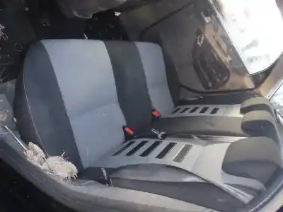 Veicolo di demolizione ford focus lim. (cb4) titanium dell'anno 2010 alimentato g8db