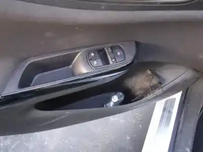 Veículo de Sucata opel corsa e 120 aniversario do ano 2018 alimentado b14xer