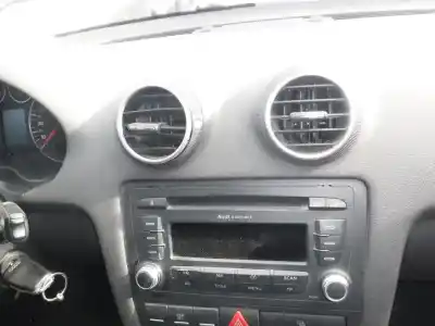 Sloopvoertuig audi a3 (8p) 1.9 tdi van het jaar 2007 aangedreven bxe