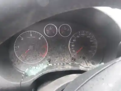 Veículo de Sucata audi a3 (8p) 2.0 tdi ambiente do ano 2004 alimentado bkd