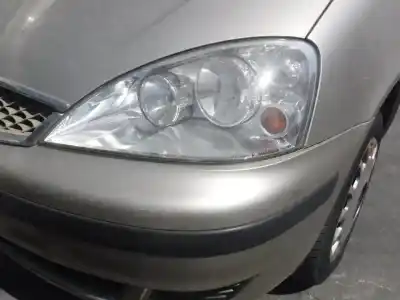 Vehículo de desguace ford galaxy (vy) ambiente del año 2004 con motor auy