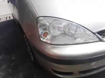 Vehículo de desguace ford galaxy (vy) ambiente del año 2004 con motor auy