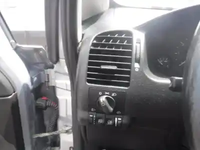 Veicolo di demolizione opel zafira a elegance dell'anno 2000 alimentato x20dtl