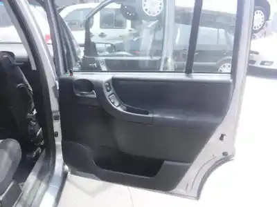 Veicolo di demolizione opel zafira a elegance dell'anno 2000 alimentato x20dtl