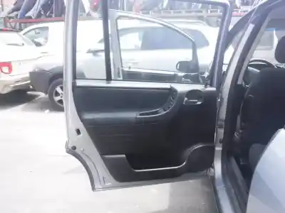 Veicolo di demolizione opel zafira a elegance dell'anno 2000 alimentato x20dtl