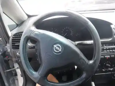 Veicolo di demolizione opel zafira a elegance dell'anno 2000 alimentato x20dtl
