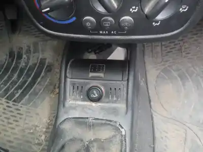 Verschrottungsfahrzeug opel                                               corsa c                                                                                                                                                                                                                                                    comfort                                                                                                                                                                                                                                                    des jahres 2000 angetrieben z10xe