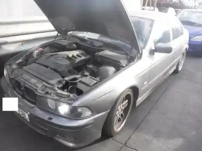Veículo de Sucata bmw serie 5 berlina (e39) 530 d do ano 2002 alimentado 30 6 t1
