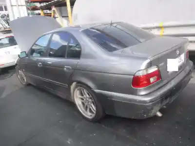 Veículo de Sucata bmw serie 5 berlina (e39) 530 d do ano 2002 alimentado 30 6 t1