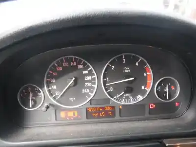 Veículo de Sucata bmw serie 5 berlina (e39) 530 d do ano 2002 alimentado 30 6 t1