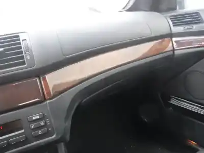 Veículo de Sucata bmw serie 5 berlina (e39) 530 d do ano 2002 alimentado 30 6 t1