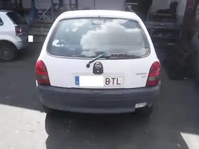 Véhicule à la ferraille opel corsa b base (e) de l'année 1998 alimenté x10xe