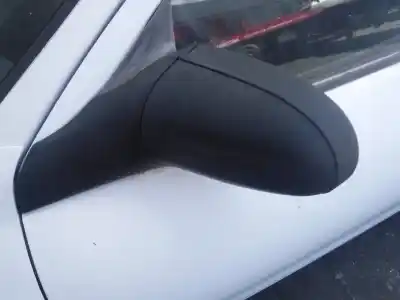 Véhicule à la ferraille opel corsa b base (e) de l'année 1998 alimenté x10xe