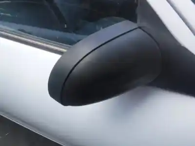 Véhicule à la ferraille opel corsa b base (e) de l'année 1998 alimenté x10xe