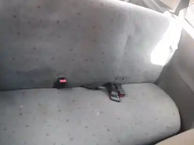 Véhicule à la ferraille opel corsa b base (e) de l'année 1998 alimenté x10xe