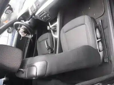 Veículo de Sucata bmw serie 1 cabrio (e88) 118i do ano 2013 alimentado n43b20ay