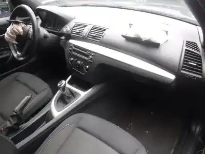 Veículo de Sucata bmw serie 1 cabrio (e88) 118i do ano 2013 alimentado n43b20ay