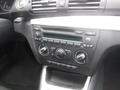 Veículo de Sucata bmw serie 1 cabrio (e88) 118i do ano 2013 alimentado n43b20ay