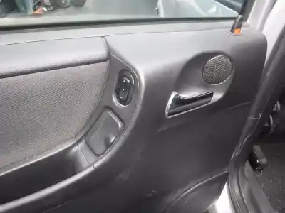 Scrapping Vehicle opel zafira a blue line of the year 2005 powered y22dtr