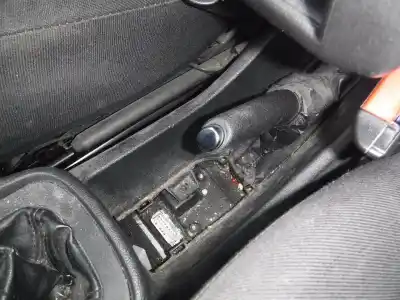 Scrapping Vehicle opel zafira a blue line of the year 2005 powered y22dtr