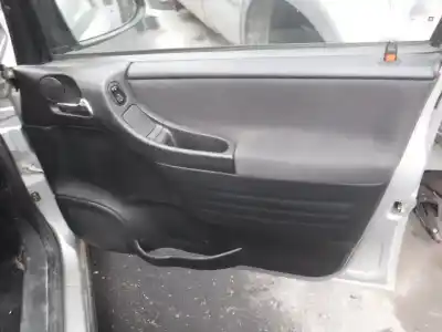 Scrapping Vehicle opel zafira a blue line of the year 2005 powered y22dtr