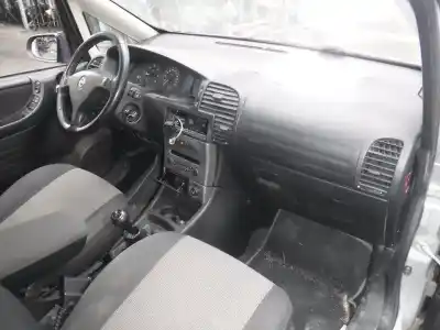 Scrapping Vehicle opel zafira a blue line of the year 2005 powered y22dtr