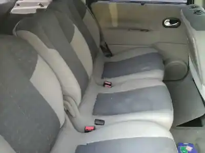 Sloopvoertuig renault scenic ii grand confort authentique van het jaar 2004 aangedreven k4m782