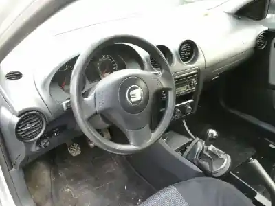 Veículo de Sucata seat ibiza (6l1) 1.4 16v do ano 2004 alimentado bby