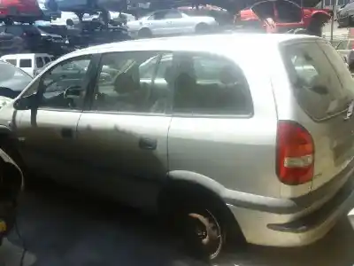 Veicolo di demolizione opel zafira a 1.6 16v dell'anno 1999 alimentato x16xel