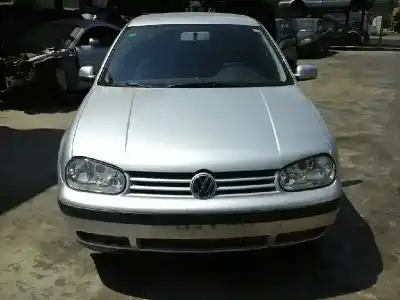 Véhicule à la ferraille VOLKSWAGEN                                         GOLF IV BERLINA (1J1)                                                                                                                                                                                                                                      1.6 16V                                                                                                                                                                                                                                                    de l'année 2002 alimenté AZD