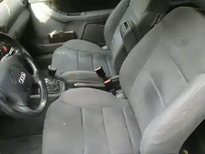 Здавання транспортного засобу audi a3 (8l) 1.6 ambiente року 2000 потужний akl