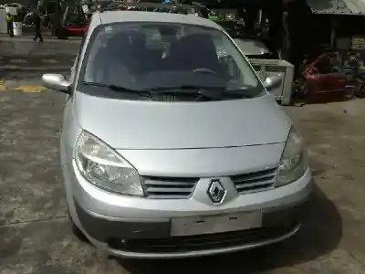 Veículo de Sucata RENAULT SCENIC II 1.9 dCi Diesel do ano 2005 alimentado F9Q812