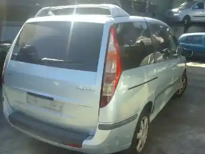 Veicolo di demolizione fiat ulysse (179) 2.0 cat dell'anno 2003 alimentato rfnew10j4