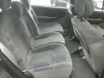 Scrapping Vehicle renault scenic (ja..) 2.0 16v of the year 2000 powered f9q k7