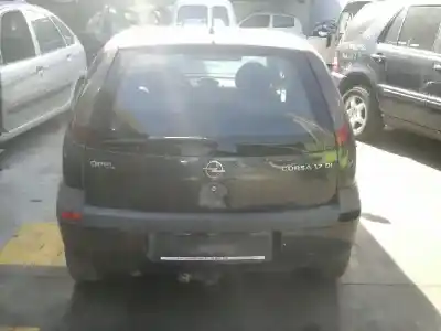 Veicolo di demolizione opel corsa c club dell'anno 2002 alimentato y17dtl