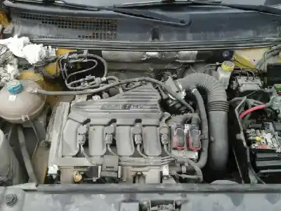 Veicolo di demolizione fiat stilo (192) . dell'anno 2002 alimentato 182b6000