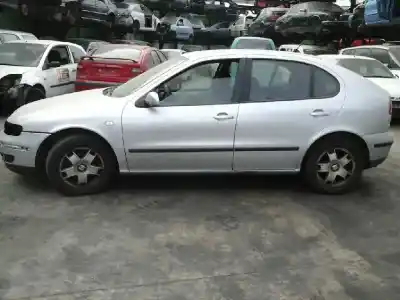 Verschrottungsfahrzeug seat leon (1m1) 1.6 16v des jahres 2001 angetrieben aus