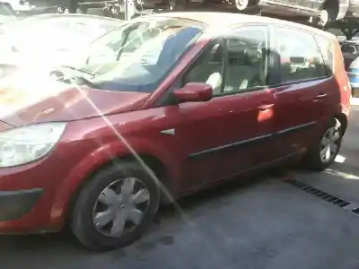 Sloopvoertuig renault scenic ii 1.5 dci diesel van het jaar 2006 aangedreven k9kp7