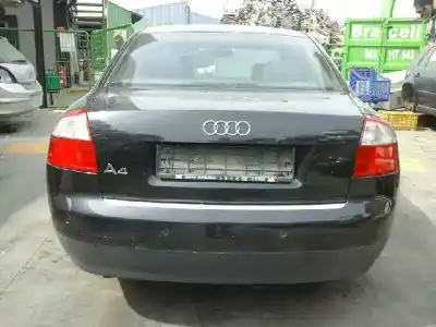 Scrapping Vehicle audi a4 berlina (8e) 2.5 v6 24v tdi of the year 2002 powered ake