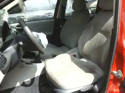 Veículo de Sucata fiat stilo (192) 1.4 16v feel do ano 2004 alimentado 843a1000