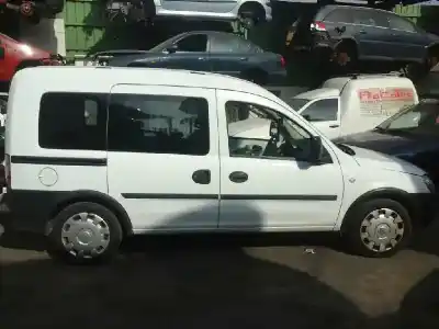 Veículo de Sucata opel combo 1.3 16v cdti do ano 2008 alimentado z13dtj