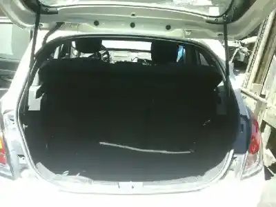 Veicolo di demolizione lancia ypsilon (402) 1.2 cat dell'anno 2015 alimentato 169a4000