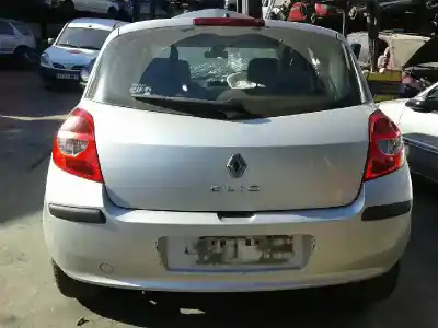 Здавання транспортного засобу renault clio iii luxe privilege року 2007 потужний k4m801