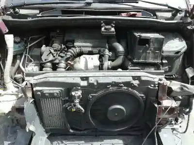 Veículo de Sucata citroen c4 picasso avatar do ano 2007 alimentado 9hzdv6ted4