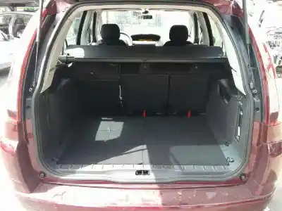 Veículo de Sucata citroen c4 picasso avatar do ano 2007 alimentado 9hzdv6ted4
