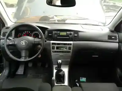 Scrapping Vehicle toyota corolla (e12) 2.0 d-4d linea luna berlina of the year 2005 powered 1cdftv