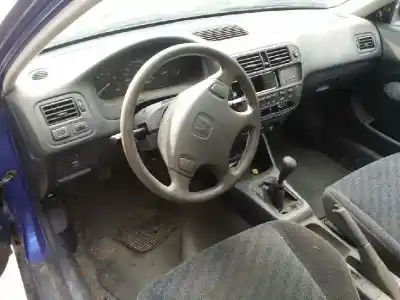 Veículo de Sucata honda civic berlina 3/4 (ej/ek) 1.4 s 3 berlina (ej9) do ano 1999 alimentado d14z2