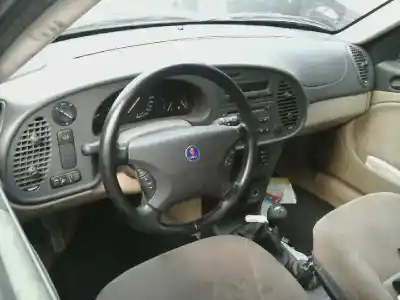 Veicolo di demolizione saab 9-3 berlina 2.2 16v tid cat dell'anno 2001 alimentato d223l