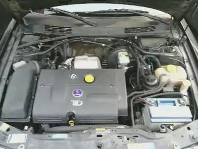 Veicolo di demolizione saab 9-3 berlina 2.2 16v tid cat dell'anno 2001 alimentato d223l